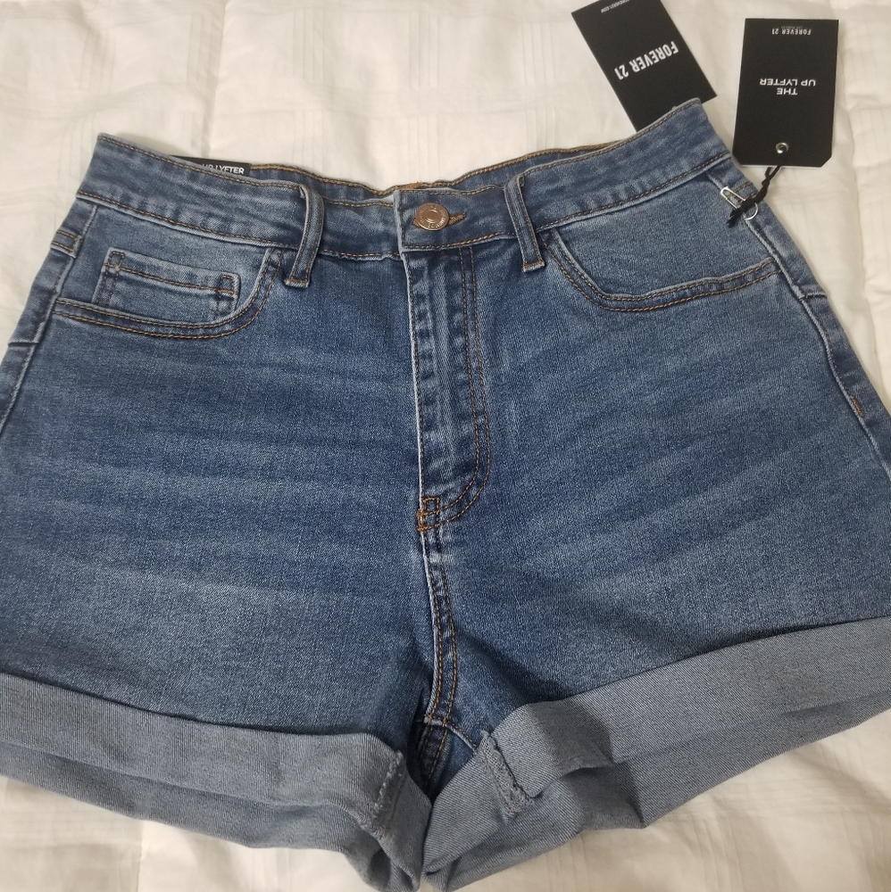 The Up Lyfter forever21 shorts